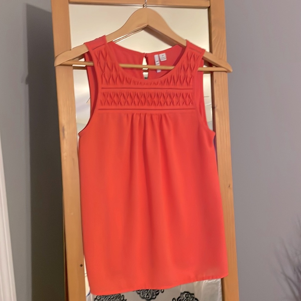 Elle dressy tank